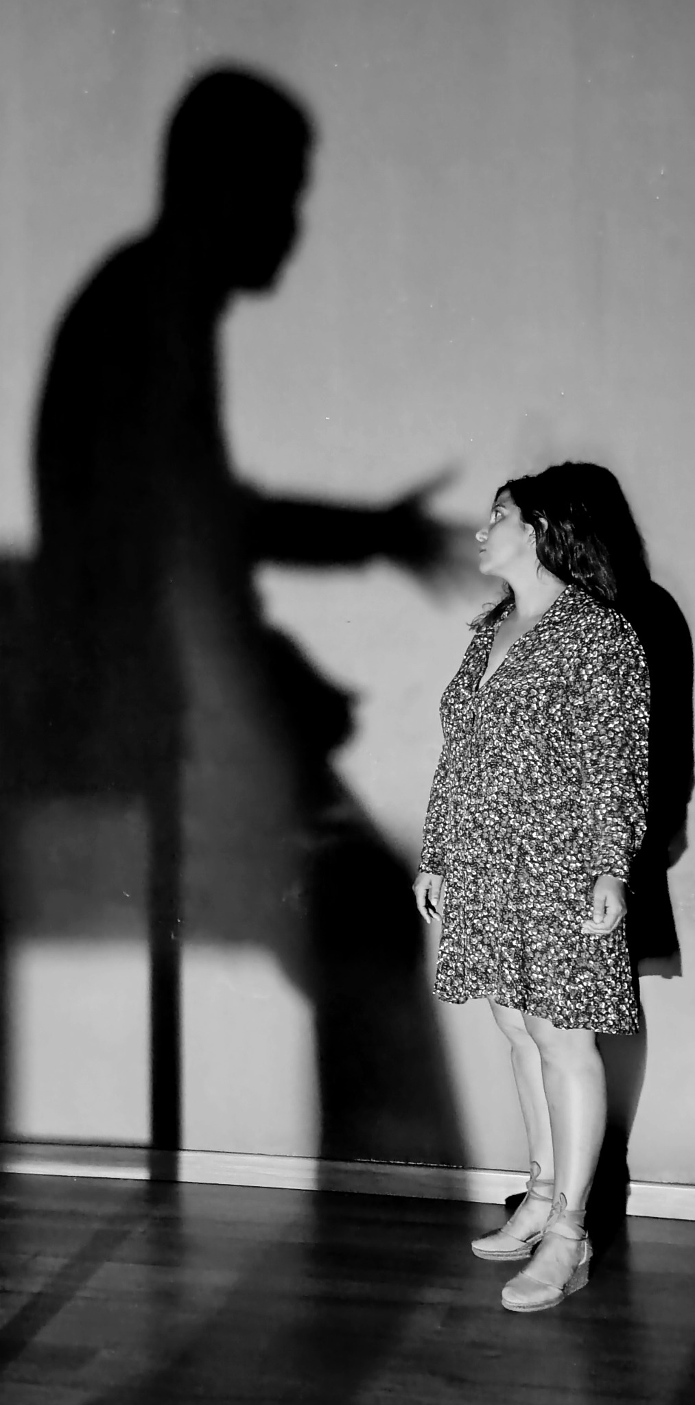 Sombra proyectada junto a Una en una escena de Blackbird